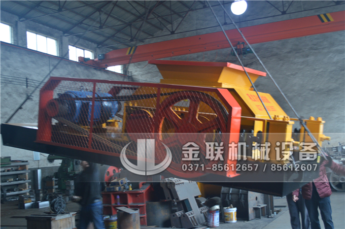 大型焦炭破碎機(jī)多少錢一臺(tái)，哪個(gè)廠家品質(zhì)好？