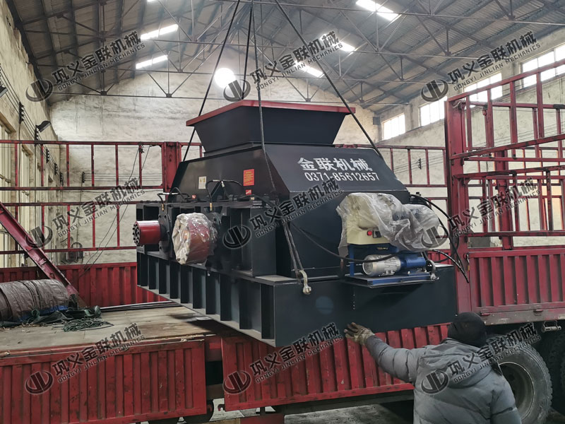 小型對輥破碎機的優勢有哪些,都有哪些適用范圍? 小型對輥破碎機的優勢有哪些,都有哪些適用范圍?