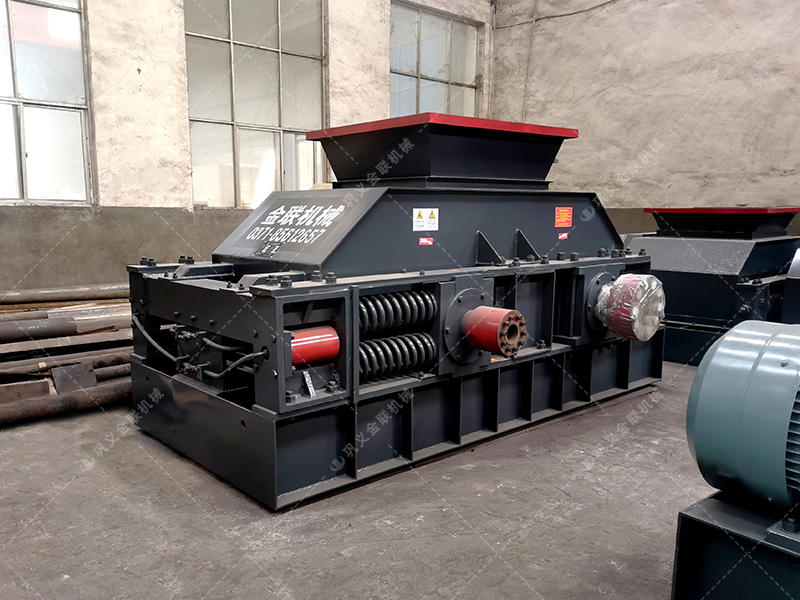 1200x800型直連式對輥破碎機發(fā)貨圖片 1200x800型直連式對輥破碎機發(fā)貨圖片