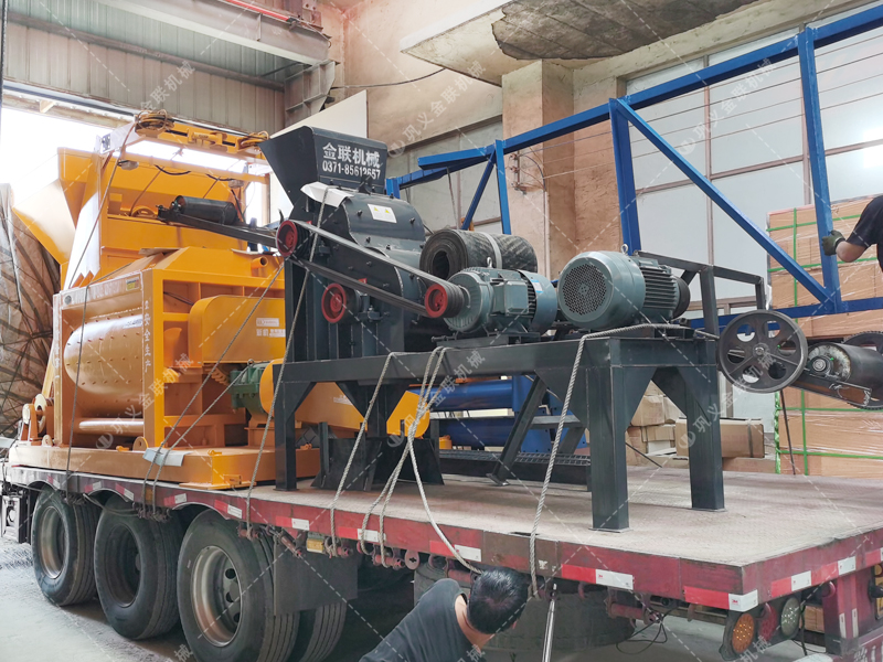 46小型雙級粉碎機發貨圖片_發往甘肅慶陽_破碎煤