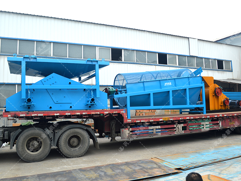 86雙級(jí)粉碎機(jī)生產(chǎn)線發(fā)貨圖片_發(fā)往廣西百色_破碎篩分金礦石 86雙級(jí)粉碎機(jī)生產(chǎn)線發(fā)貨圖片_發(fā)往廣西百色_破碎篩分金礦石