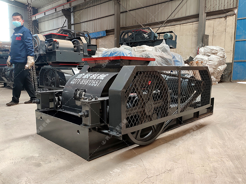 2PGC400X250雙齒輥破碎機發(fā)貨圖片_發(fā)往安徽蚌埠_破碎玻璃 2PGC400X250雙齒輥破碎機發(fā)貨圖片_發(fā)往安徽蚌埠_破碎玻璃