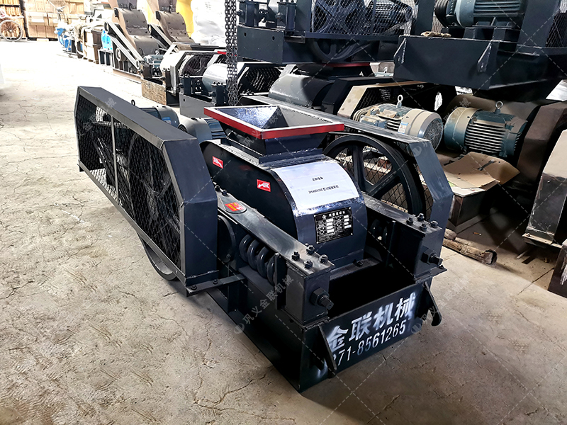 2PG400X250對輥破碎機發貨圖片_發往湖南長沙_破碎焦沫 2PG400X250對輥破碎機發貨圖片_發往湖南長沙_破碎焦沫