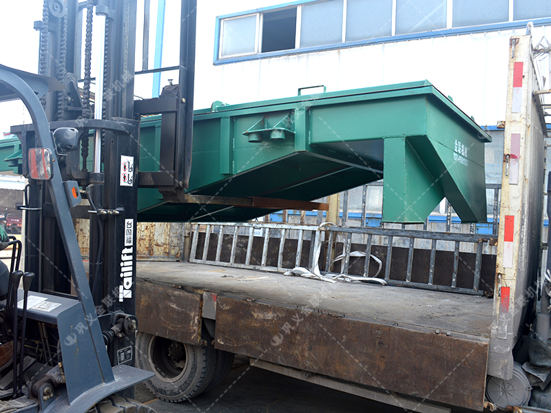 1535兩層直線振動篩發貨圖片_發往吉林長春_篩石英砂 1535兩層直線振動篩發貨圖片_發往吉林長春_篩石英砂