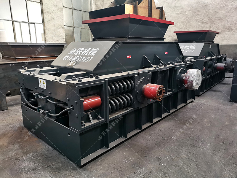 2PG1000X700連軸式對輥破碎機發(fā)貨圖片_發(fā)往廣東湛江_玄武巖制砂 2PG1000X700連軸式對輥破碎機發(fā)貨圖片_發(fā)往廣東湛江_玄武巖制砂