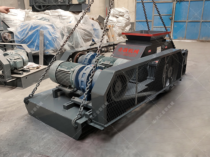 煤炭雙齒輥破碎機能破碎陶瓷嗎?每小時產(chǎn)量多大？